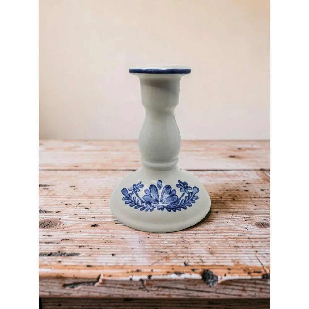 Vintage Platzgraff Yorktowne Ceramic Blue & White Floral Candle Holder - Picture 9 of 16